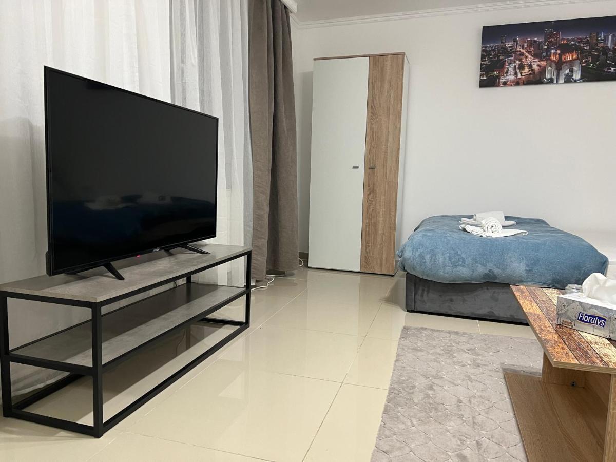 Ndl Downtown Apartment คลูจ-นาโปกา ภายนอก รูปภาพ